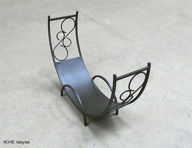 Stojan na dřevo kolébka