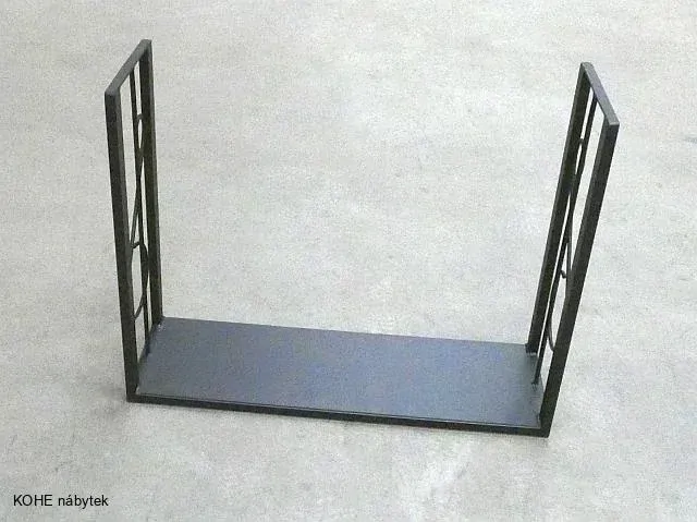 Stojan na dřevo 